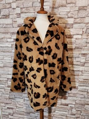 Janice Apparel Leopard Print Faux Fur Coat Brand New